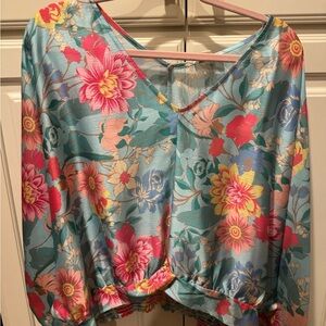 Umgee Multicolor Floral V-Neck Blouse